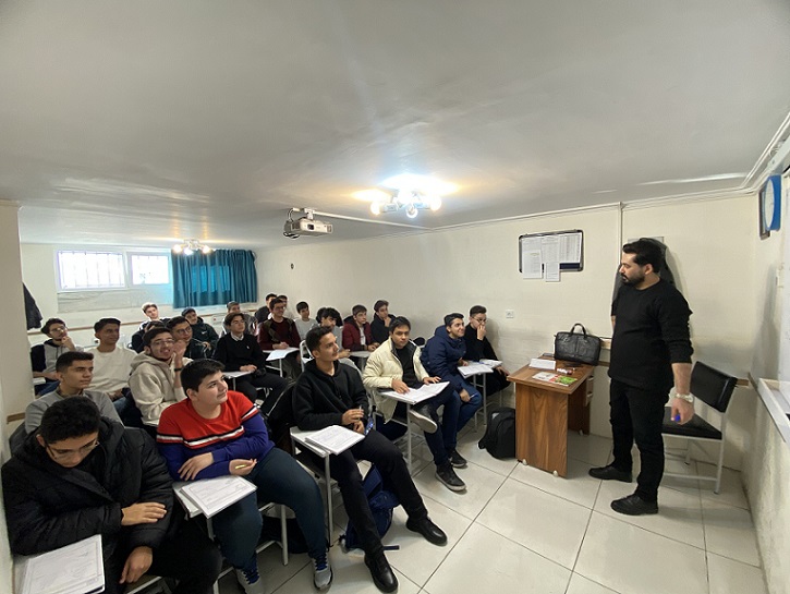 مدرسه ابتکار تبریز