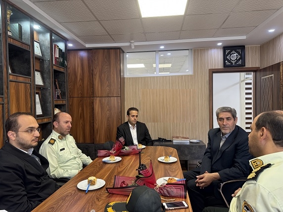 دبیرستان ابتکار