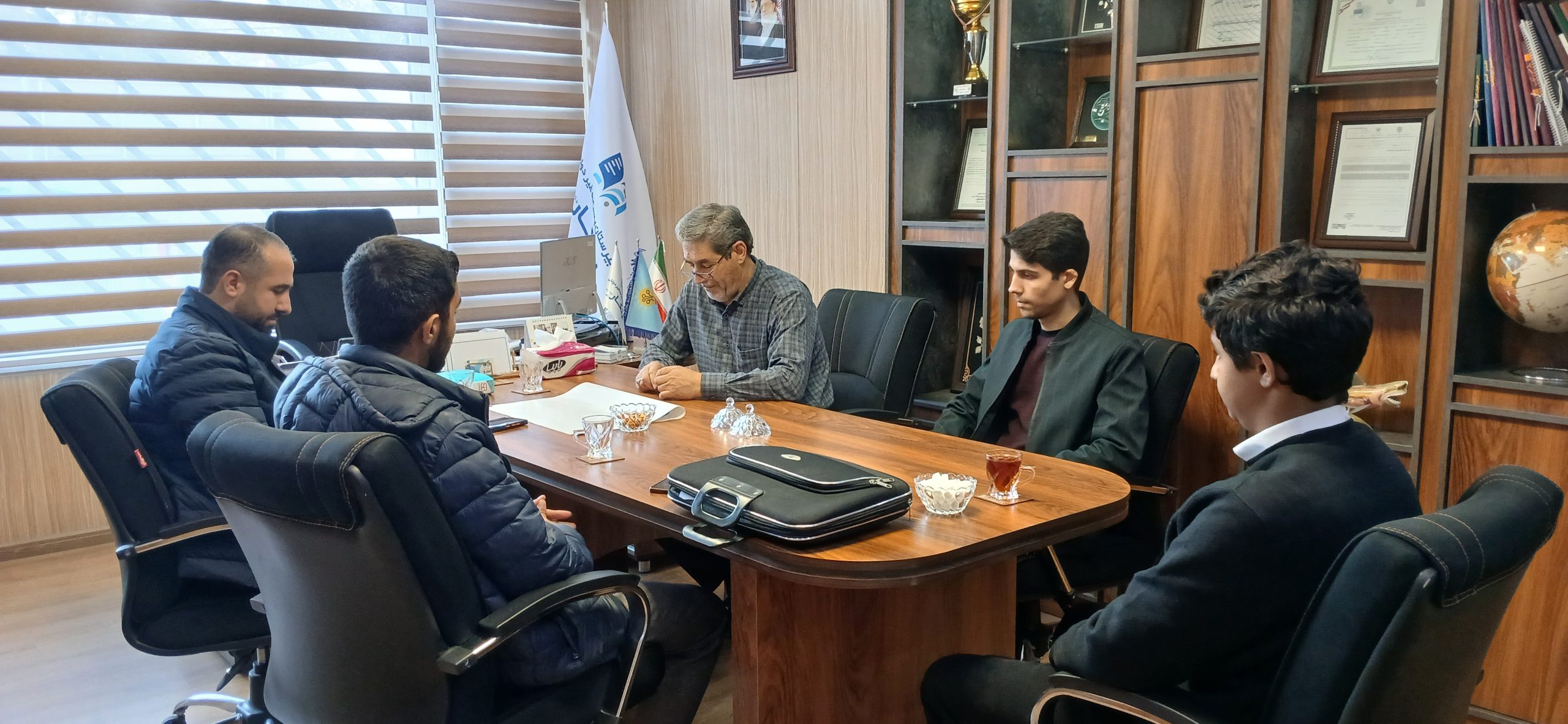 دبیرستان ابتکار