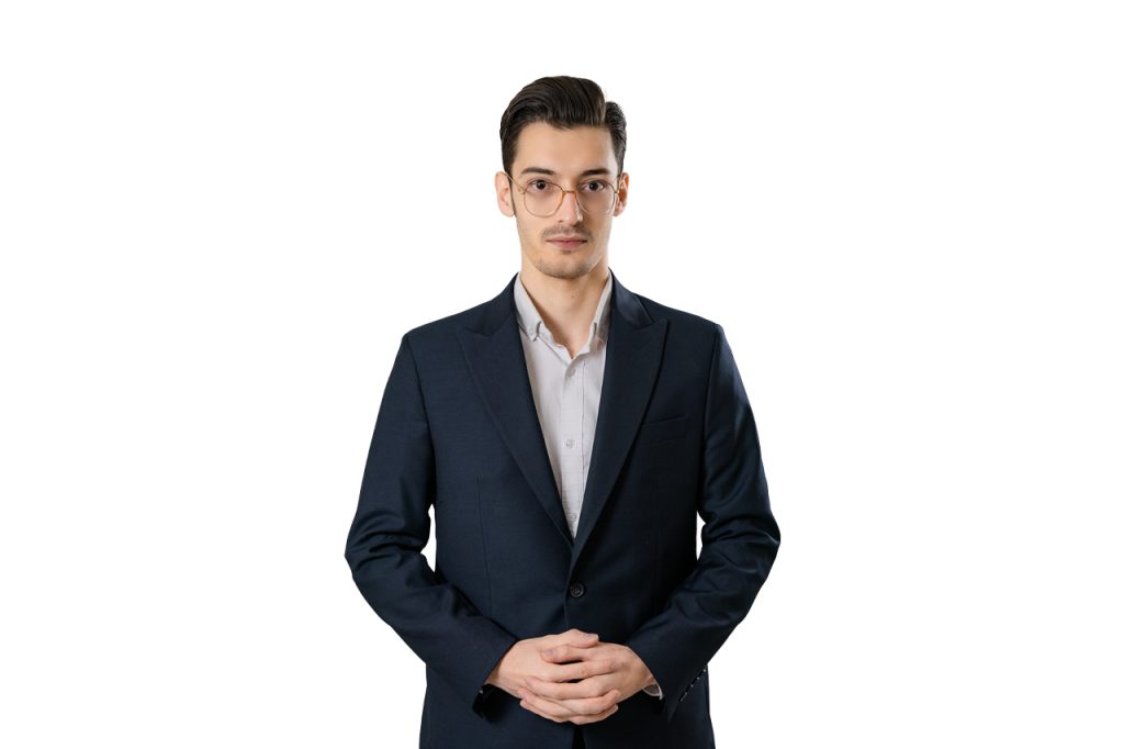 دبیرستان ابتکار